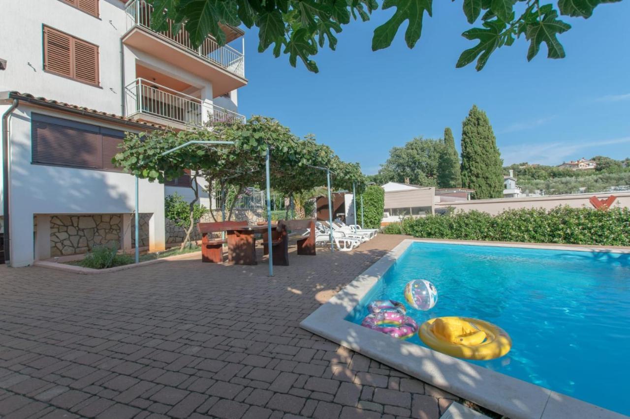 Stella Apartments Vinkuran Dış mekan fotoğraf